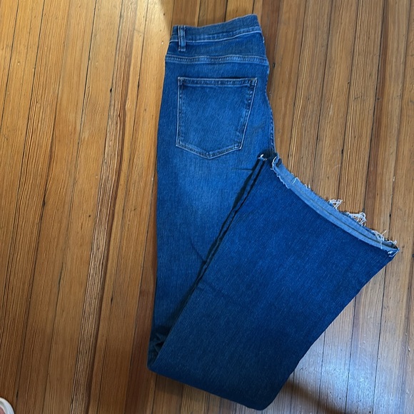 DL 1961 Rachel High Rise Flare (29) - Picture 8 of 8